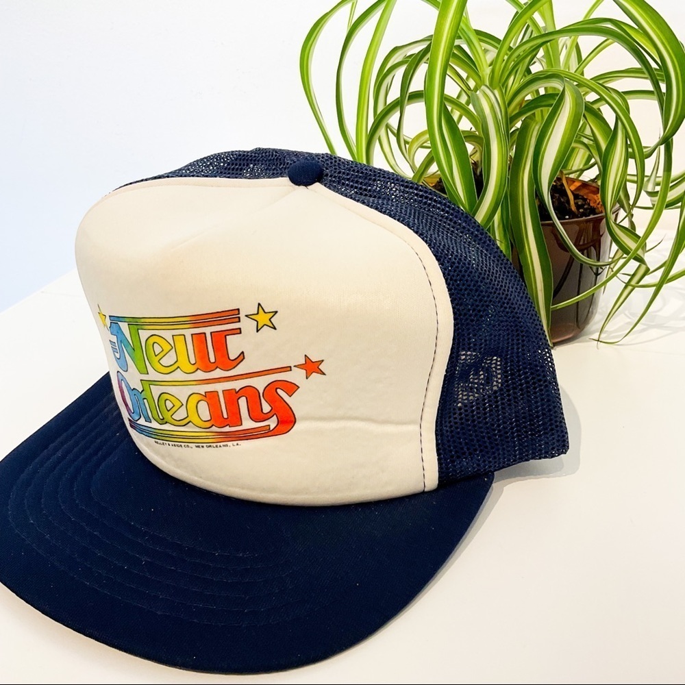 VINTAGE 1980s New Orleans Rainbow Trucker Hat | Snapback Cap - Picture 3 of 5